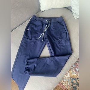Figs navy medium jogger scrub pants